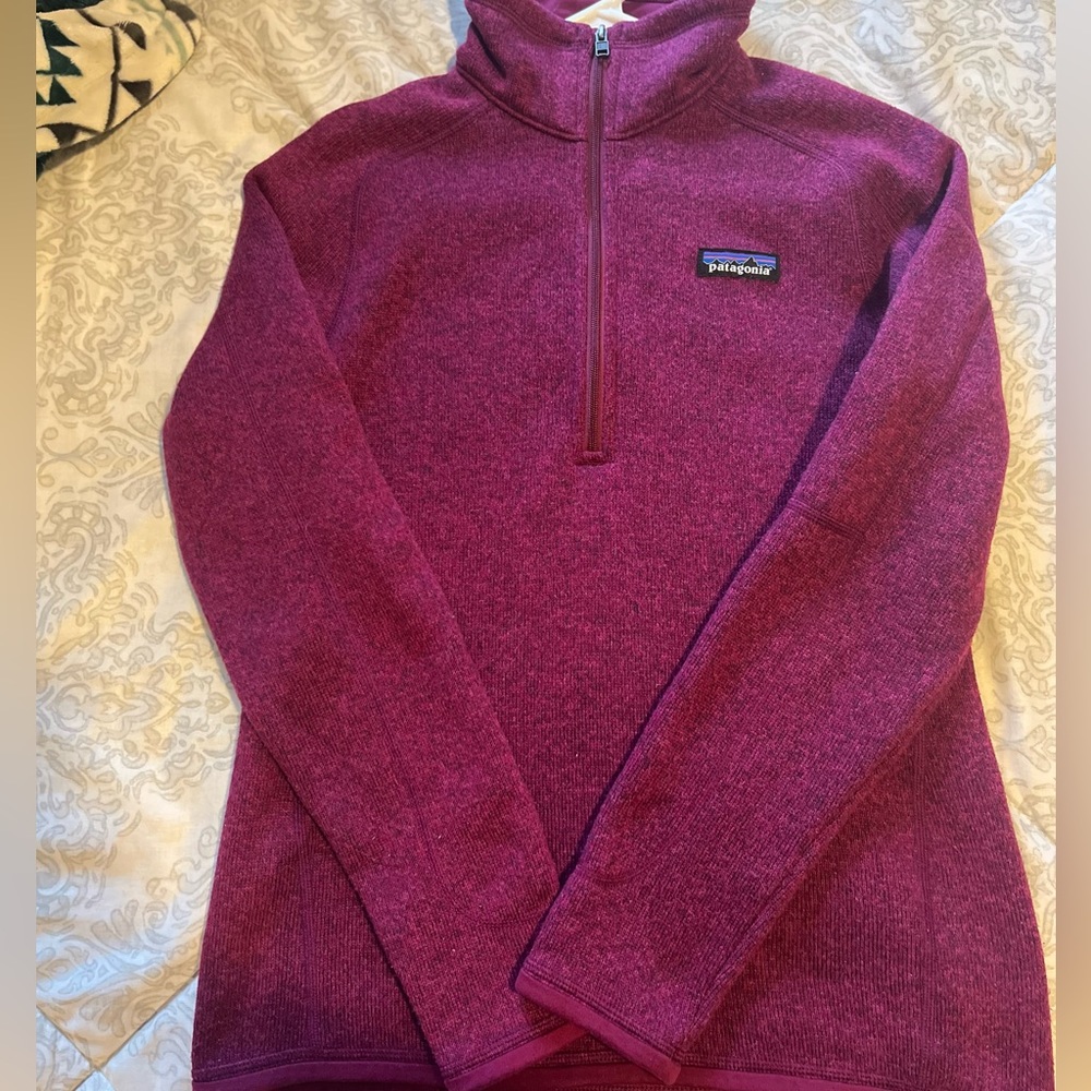 Women’s Small fuchsia fleece quarter zip Patagonia better sweater